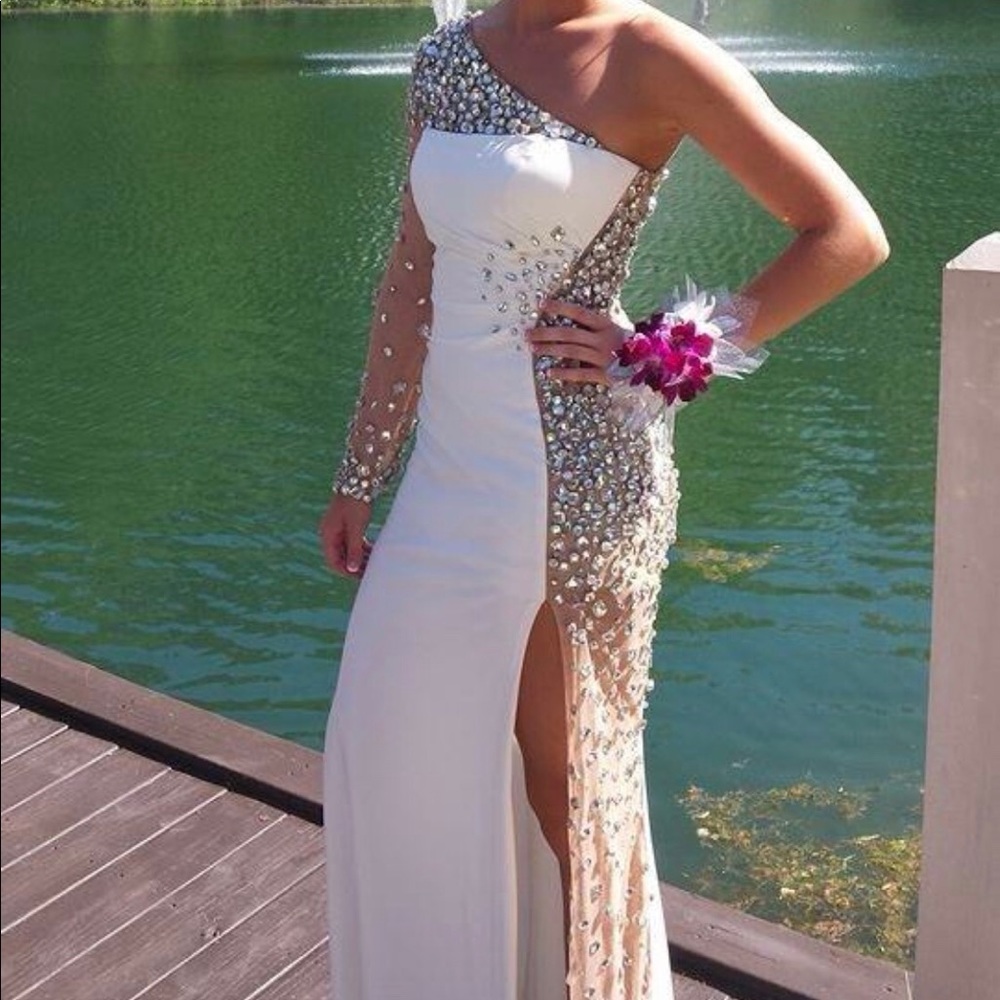Sherri Hill Prom Dress